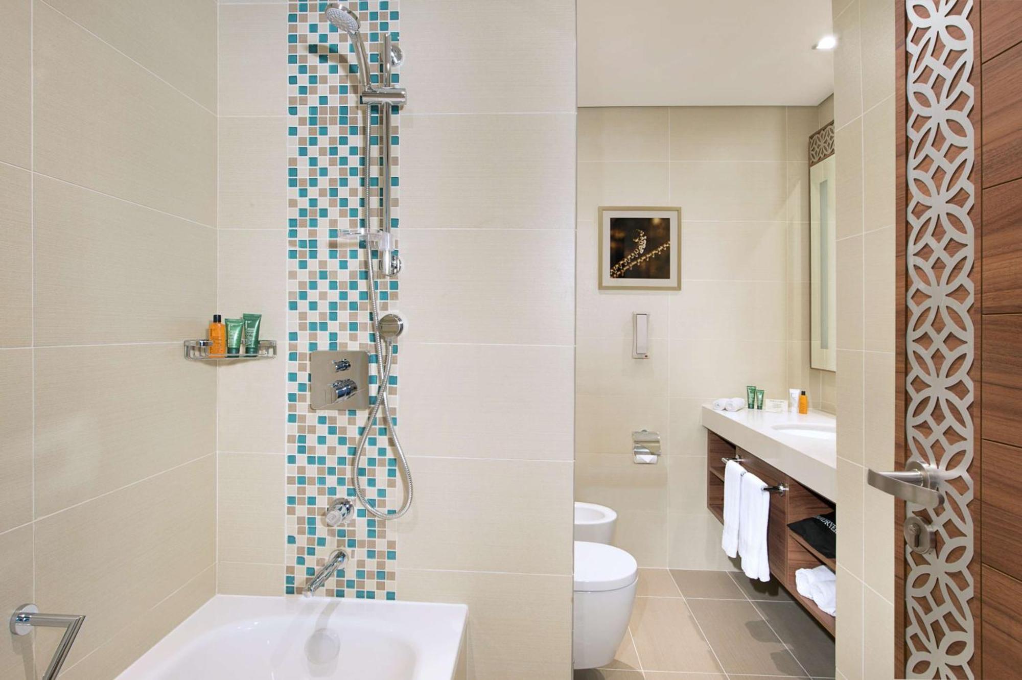 Готель Hilton Garden Jumeirah 4*