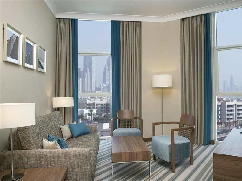 Hilton Garden Jumeirah 4* Дубай