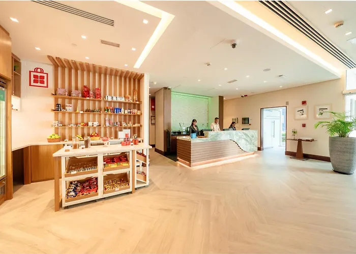 Hilton Garden Inn Dubai Jumeirah